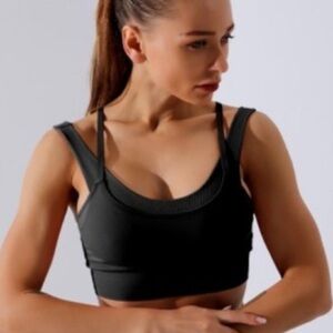 (B20) NEW Qbe Seamless Black Sports Bra, Size Large, NWOT